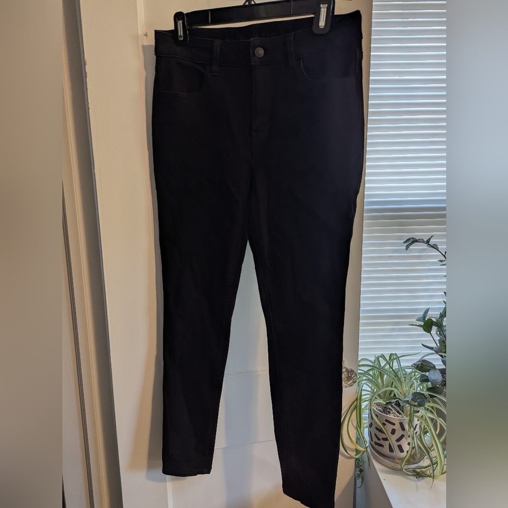 American Eagle Black High Rise Jegging 10s